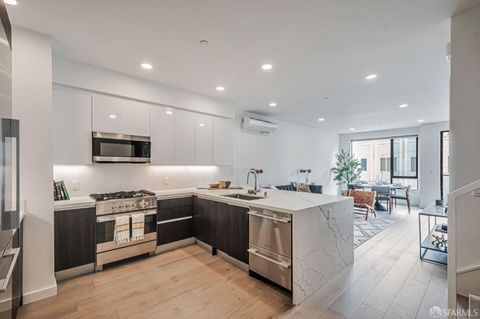 2 Russia Avenue Unit 202, San Francisco, CA 94112 - #: 425055862