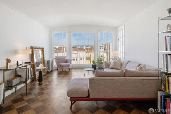 2230 FRANCISCO ST APT 109, SAN FRANCISCO, CA 94123 - Image 1e819a183eac11a569b27e872fffa6be/2476417774