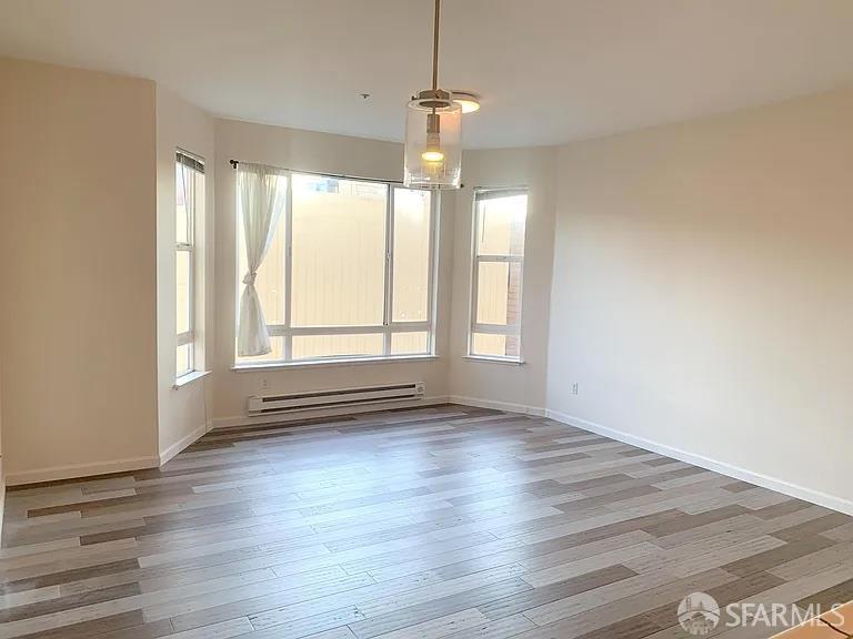5810 Mission Street 404