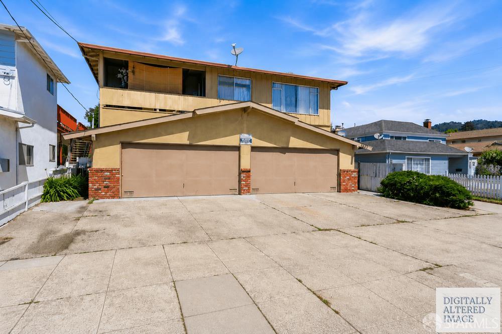 3683 Maybelle Avenue