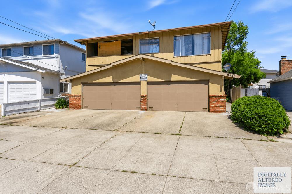 3683 Maybelle Avenue