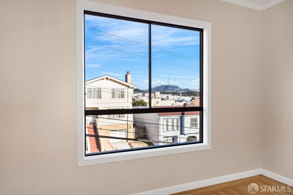San Francisco, California 94121, United States, 4 Bedrooms Bedrooms, ,1 BathroomBathrooms,Residential,Pending,84017
