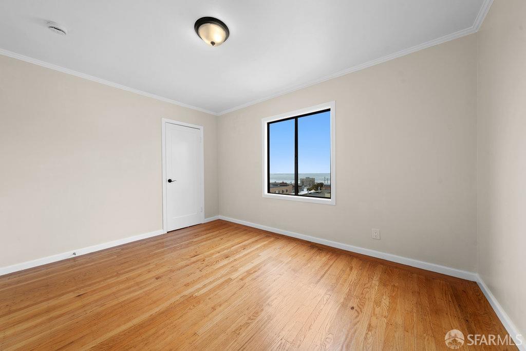 San Francisco, California 94121, United States, 4 Bedrooms Bedrooms, ,1 BathroomBathrooms,Residential,Pending,84017