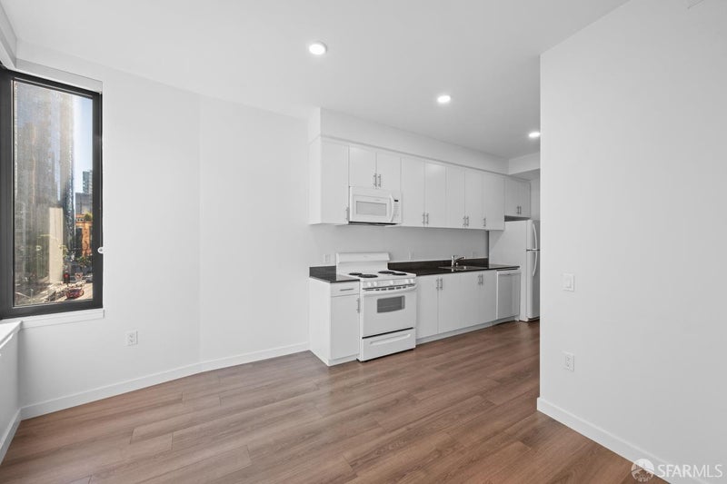 285 Main Street 409