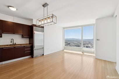 425 1st Street 4304 San Francisco CA 94105
