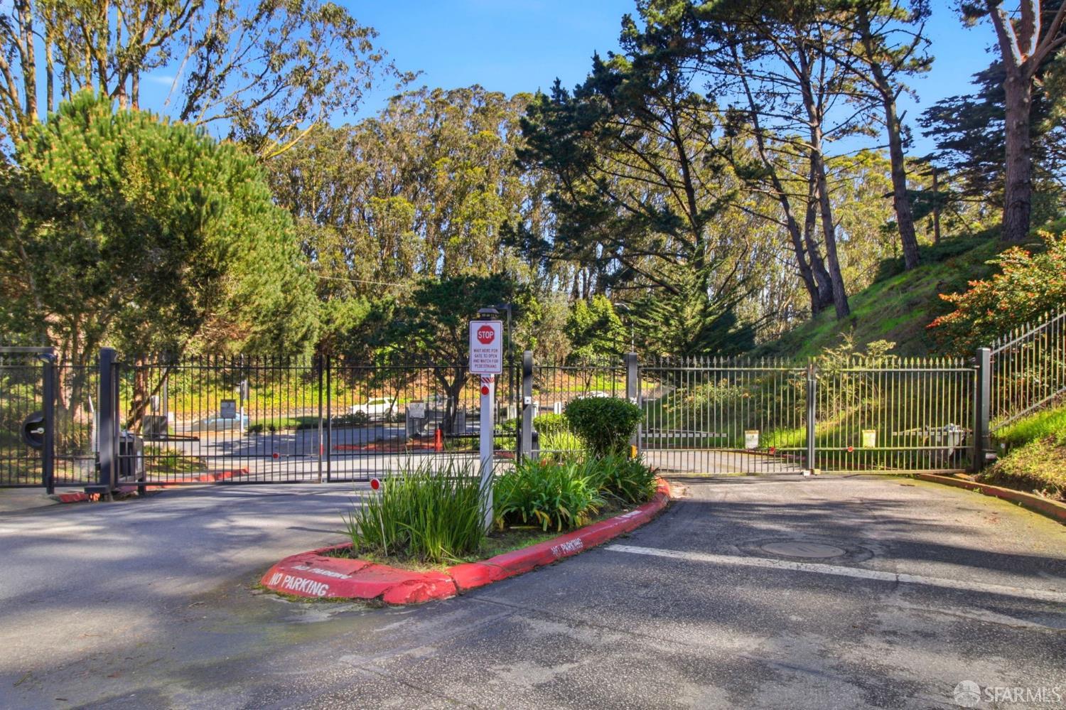332 Philip Drive 303
