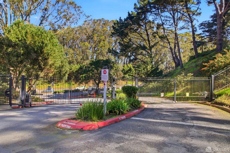 332 Philip Drive 303