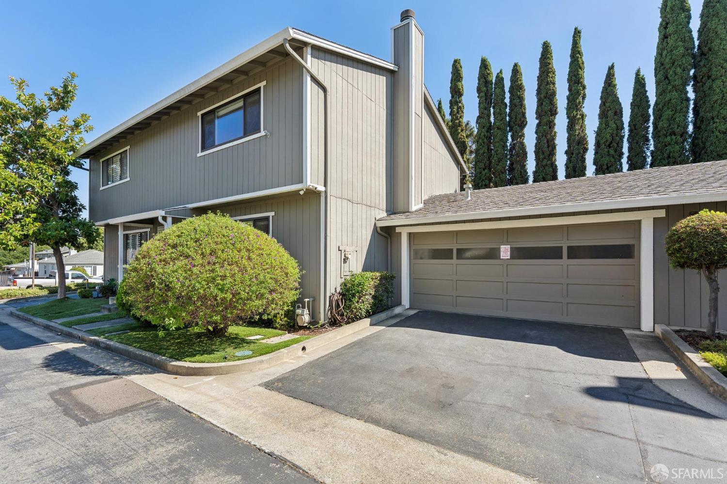 20279 Forest Avenue, Castro Valley CA 94546