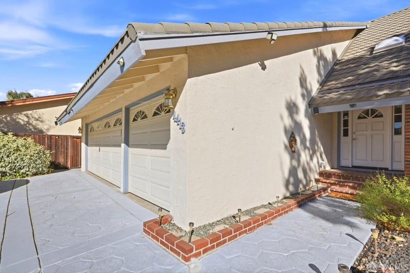 4413 Indigo Court