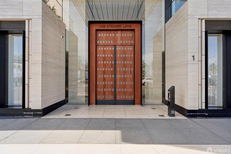 1 Steuart Lane 302