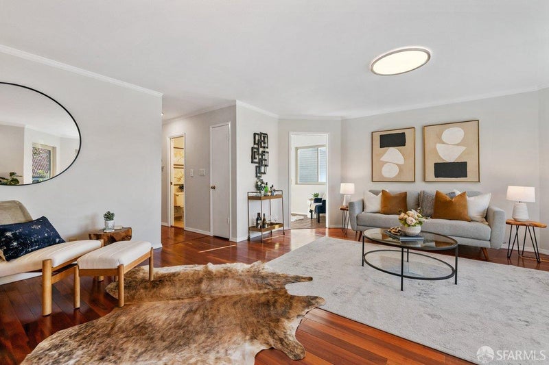 6 Lindsay Circle