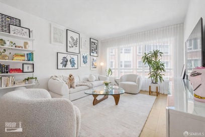 110 Channel Street 526 San Francisco CA 94158