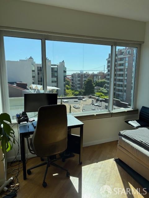 220 Lombard Street 618