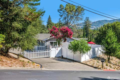 Property photo of 4 Bates Boulevard, Orinda, CA 94563