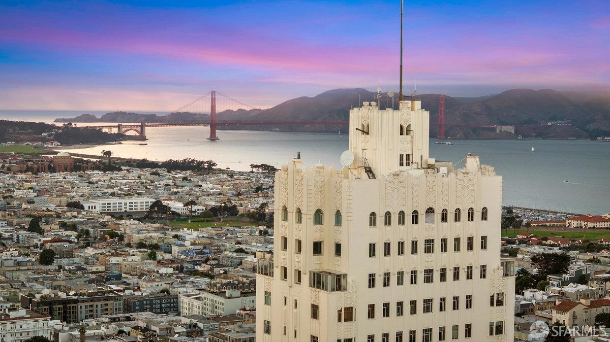 1101 Green Street 1801