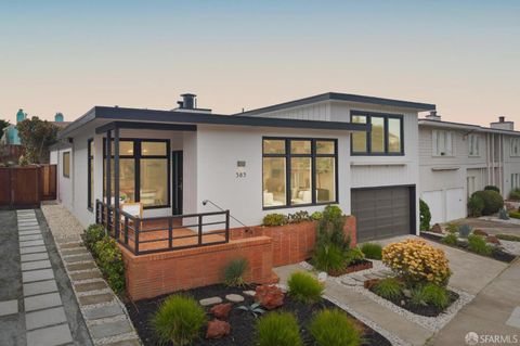 585 Crestlake Drive, San Francisco, CA 94132 - #: 426109252