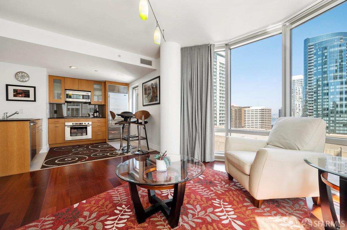 333 1st Street N1507