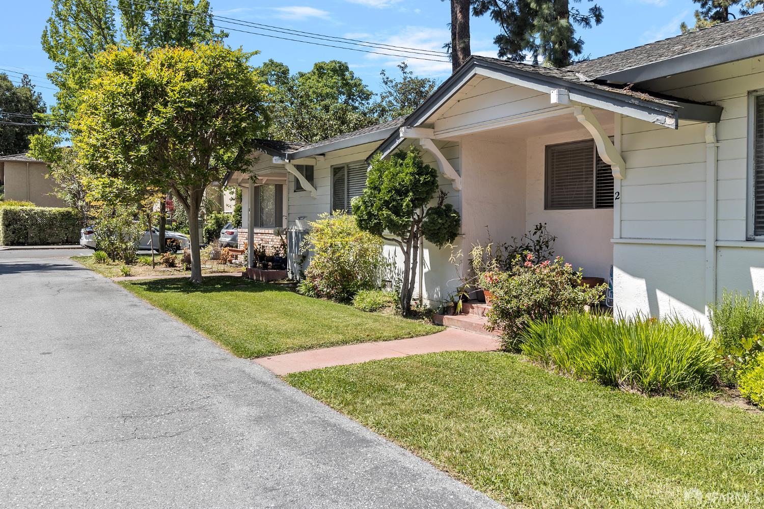 1300-1316 Hoover Street