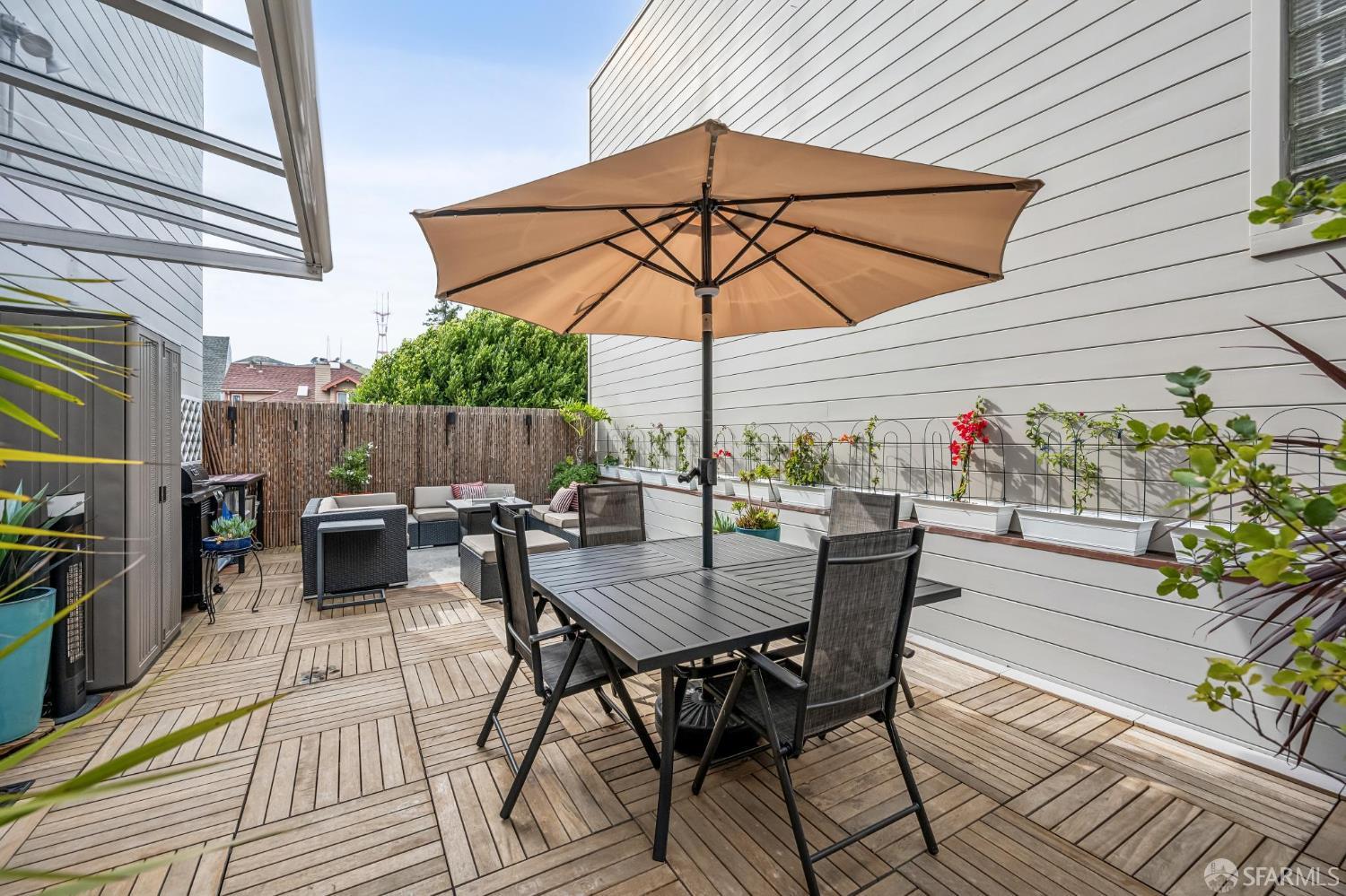 849 Noe Street