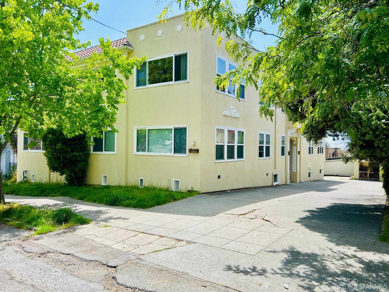 MLS: 425038792