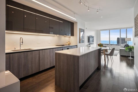 201 Folsom Street 21f, San Francisco, CA 94105