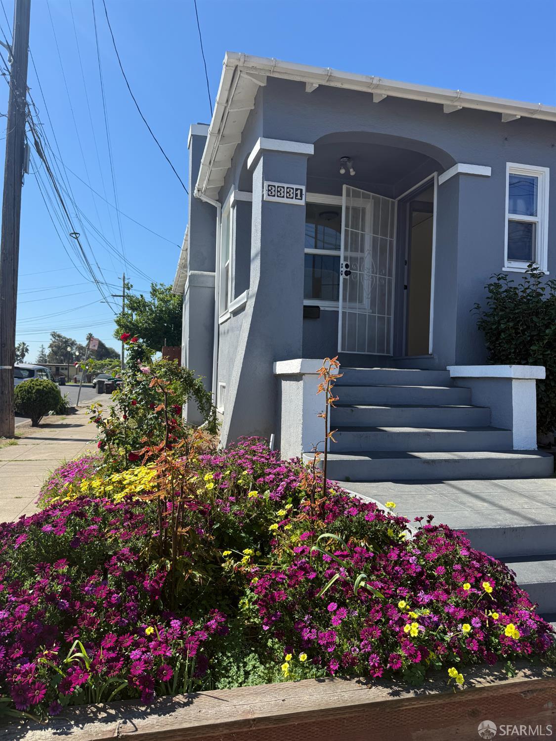 3331 Davis Street
