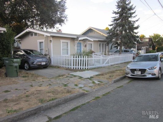 612 G ST, PETALUMA, CA 94952 - Image 2b884e0ff28011021331ae9ca38684d9/2373991056