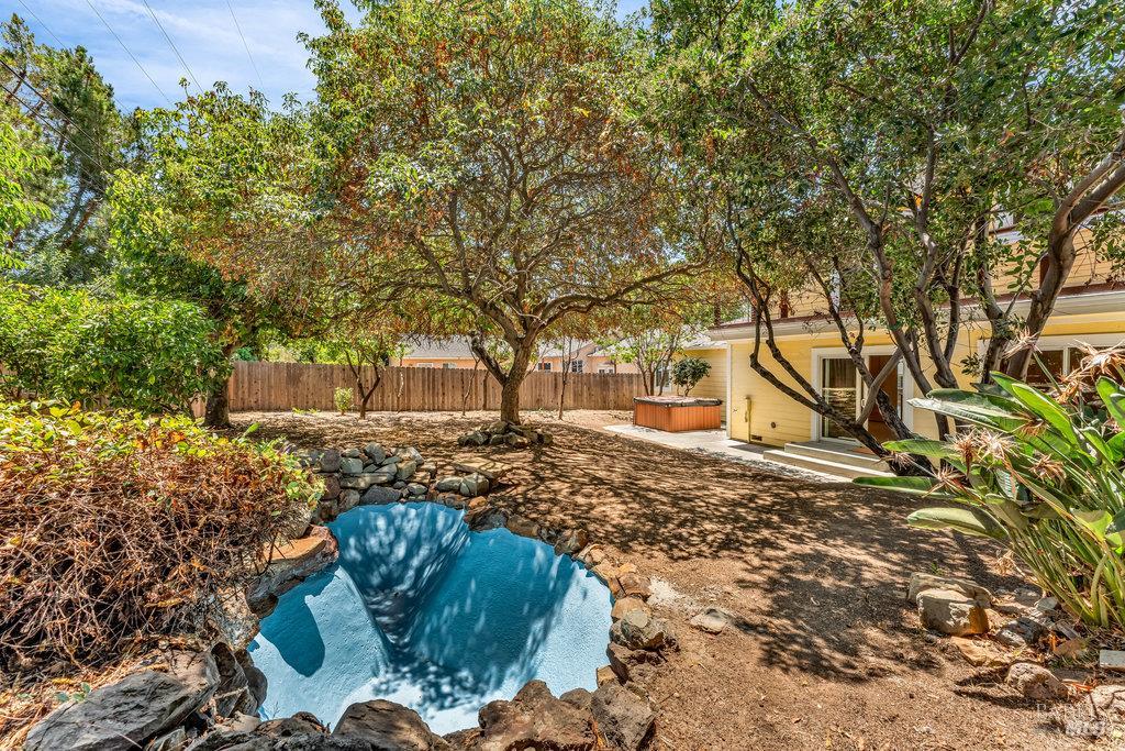 Vallejo, California 94590, United States, 3 Bedrooms Bedrooms, ,3 BathroomsBathrooms,Residential,Active,177950