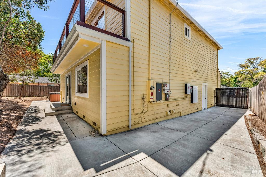 Vallejo, California 94590, United States, 3 Bedrooms Bedrooms, ,3 BathroomsBathrooms,Residential,Active,177950