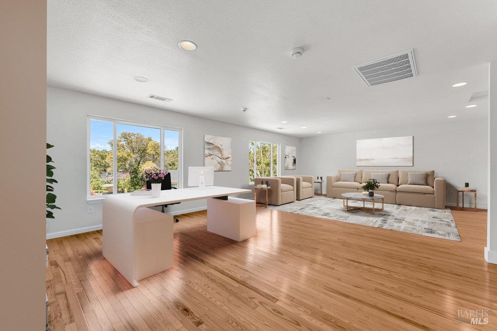 Vallejo, California 94590, United States, 3 Bedrooms Bedrooms, ,3 BathroomsBathrooms,Residential,Active,177950