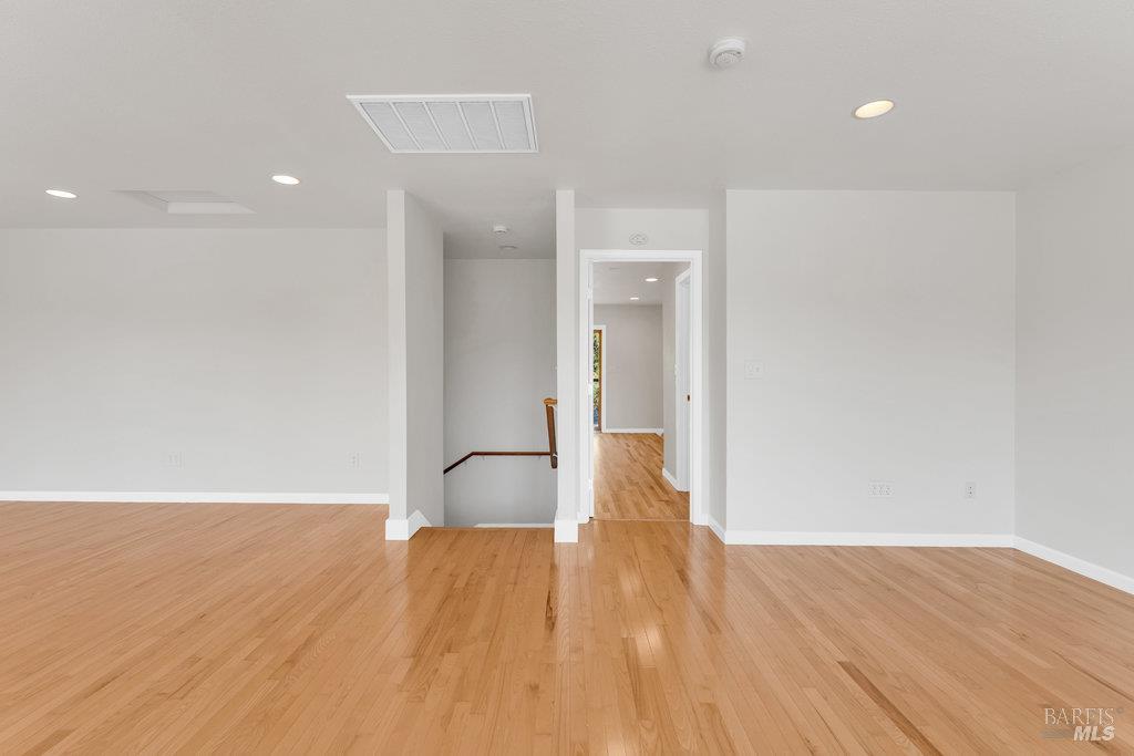 Vallejo, California 94590, United States, 3 Bedrooms Bedrooms, ,3 BathroomsBathrooms,Residential,Active,177950