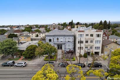 739 Santa Clara Avenue Alameda CA 94501