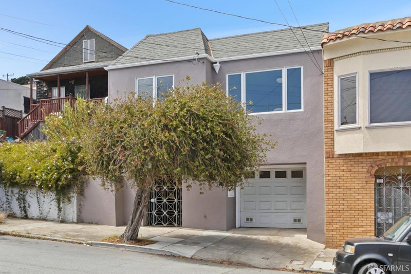 208 Harkness Avenue
