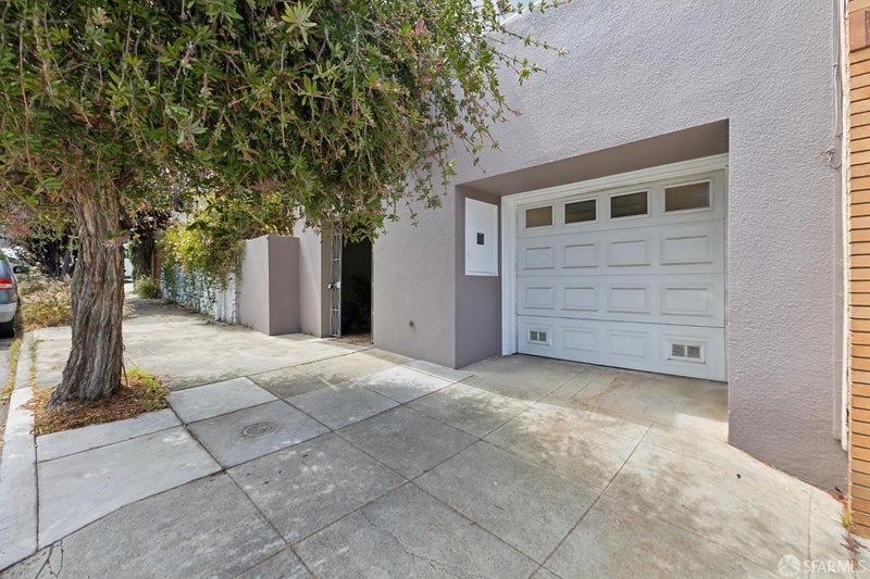 208 Harkness Avenue