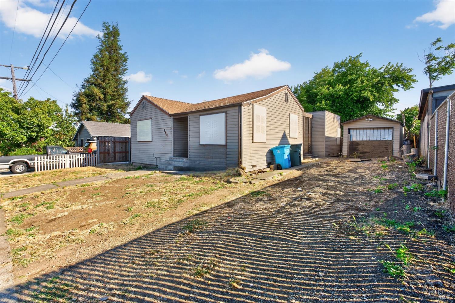 364 Woodrow Avenue