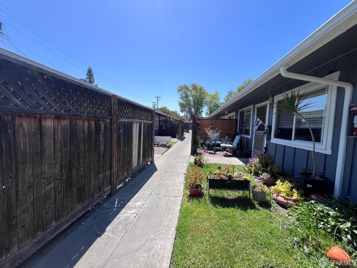 2483-2491 Whitney Drive