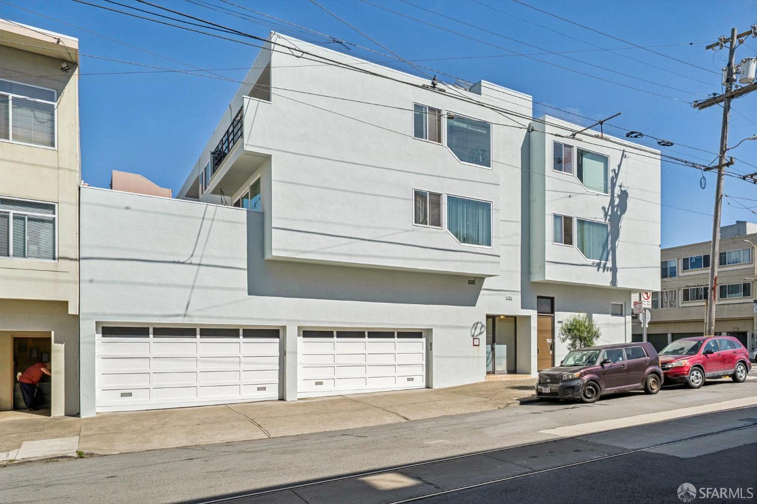 1386 30th Avenue