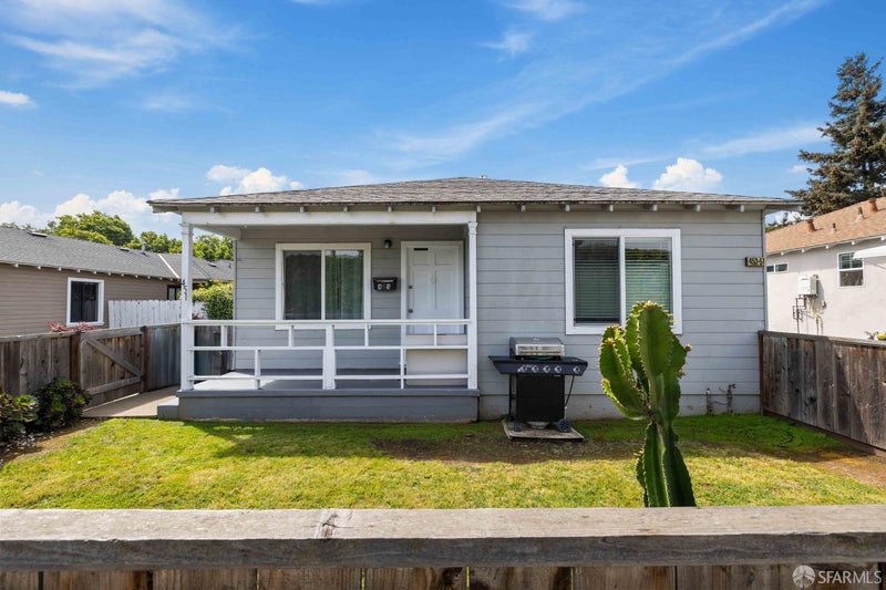 451 Rollins Road