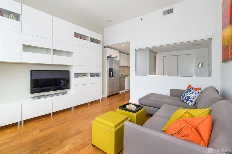 1 Hawthorne Street 8F