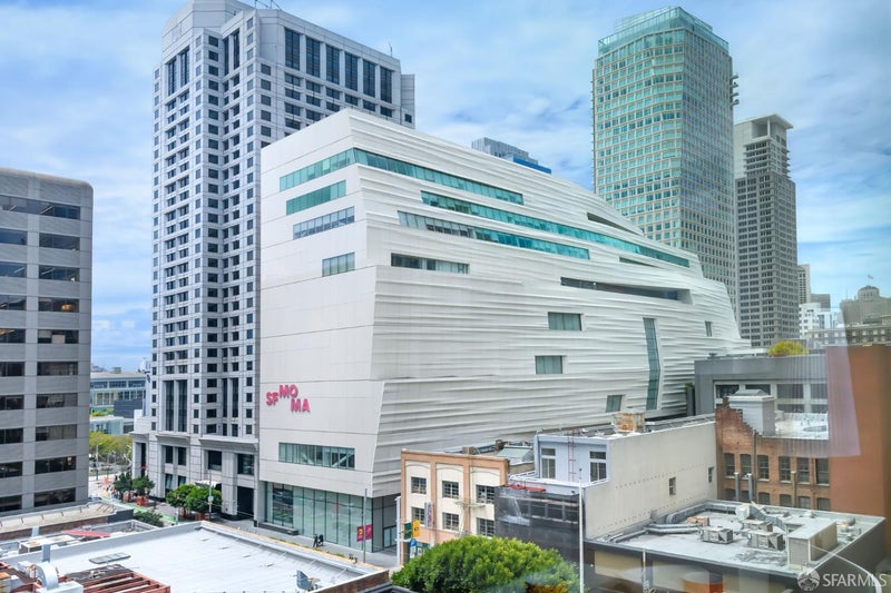 1 Hawthorne Street 8F
