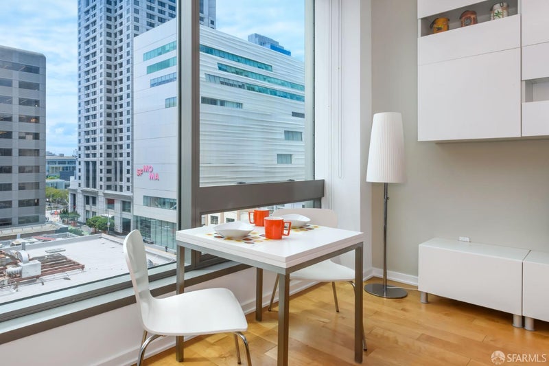 1 Hawthorne Street 8F