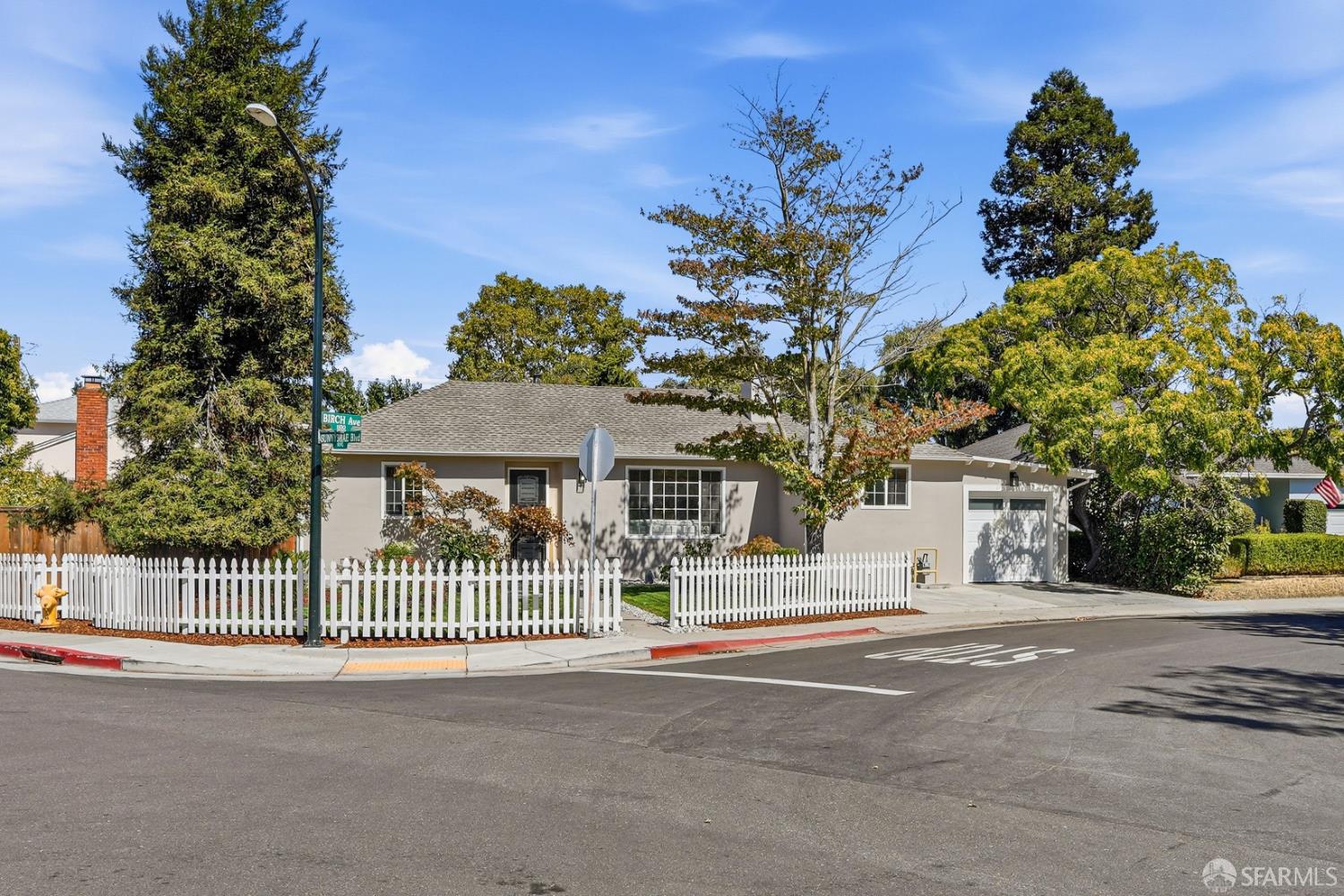 1103 Birch Avenue, San Mateo CA 94402