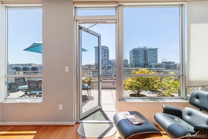 325 Berry Street 527 San Francisco CA 94158