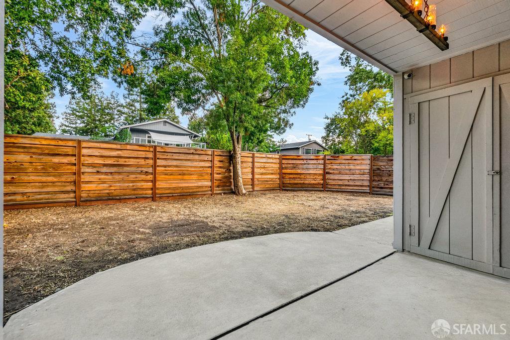 Pleasant Hill, California 94523, United States, 3 Bedrooms Bedrooms, ,2 BathroomsBathrooms,Residential,Active,226180