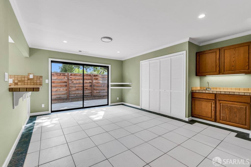 Pleasant Hill, California 94523, United States, 3 Bedrooms Bedrooms, ,2 BathroomsBathrooms,Residential,Active,226180