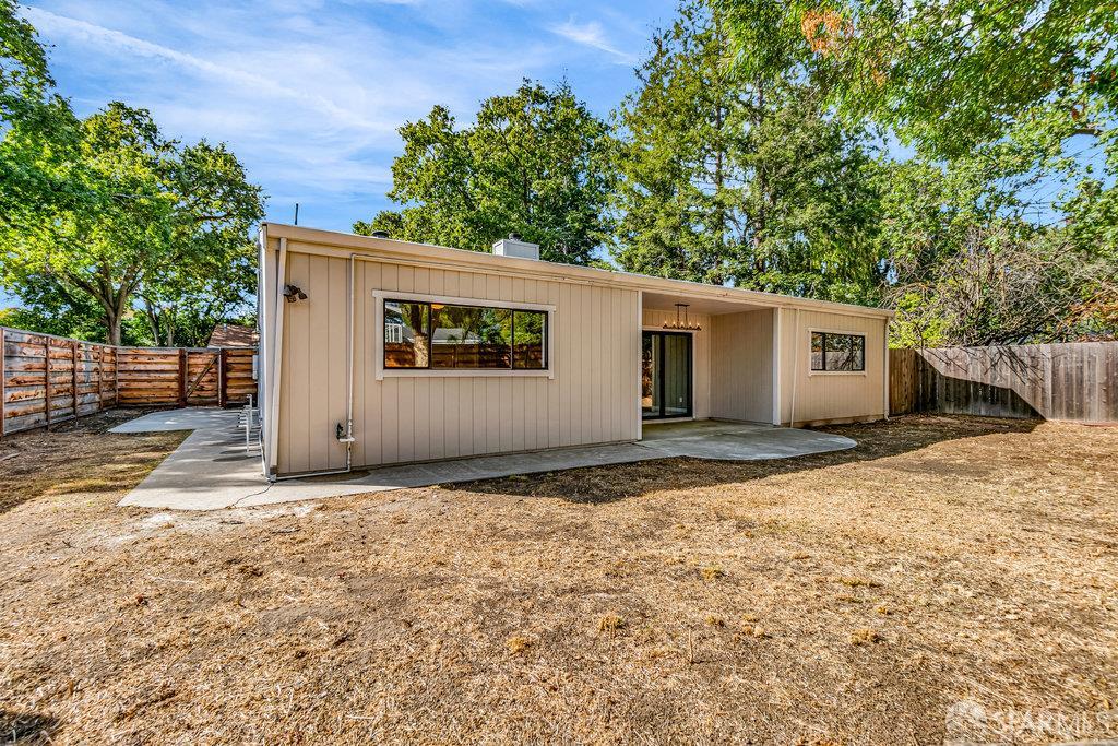 Pleasant Hill, California 94523, United States, 3 Bedrooms Bedrooms, ,2 BathroomsBathrooms,Residential,Active,226180