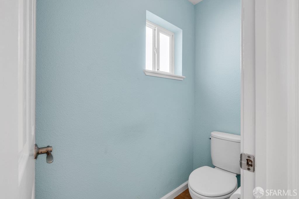 Pleasant Hill, California 94523, United States, 3 Bedrooms Bedrooms, ,2 BathroomsBathrooms,Residential,Active,226180