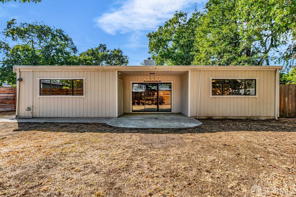 Pleasant Hill, California 94523, United States, 3 Bedrooms Bedrooms, ,2 BathroomsBathrooms,Residential,Active,226180