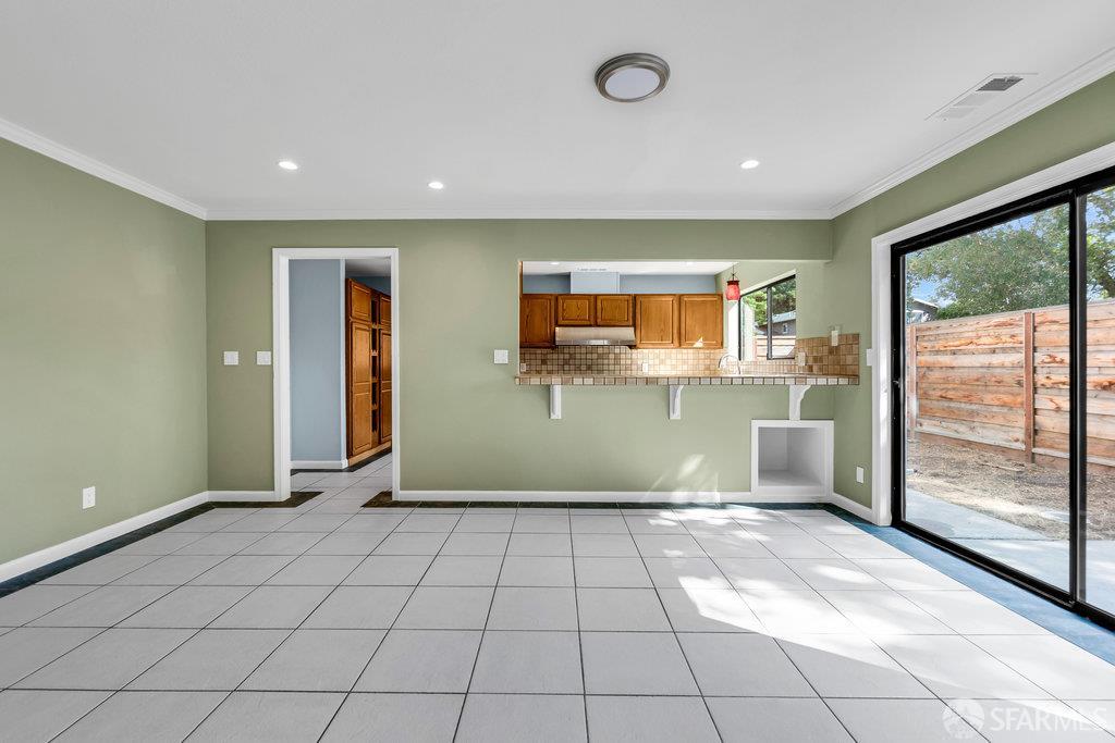 Pleasant Hill, California 94523, United States, 3 Bedrooms Bedrooms, ,2 BathroomsBathrooms,Residential,Active,226180