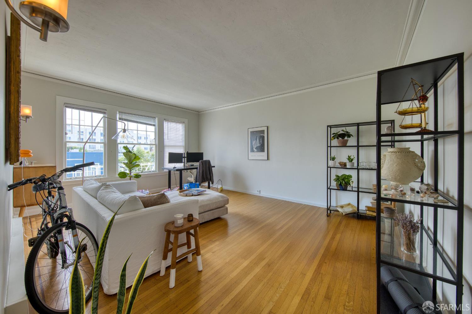 78 Parker Avenue